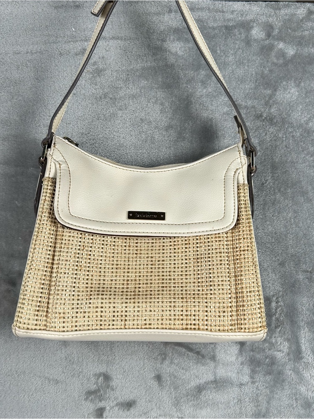 Liz Claiborne Hand/Shoulder Bag Ivory Small Woven Faux Leather Purse